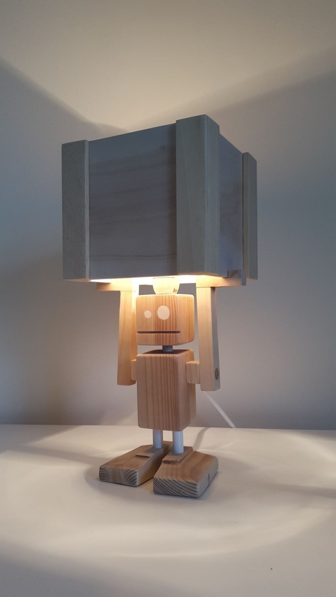 1 funny light robot table lamp